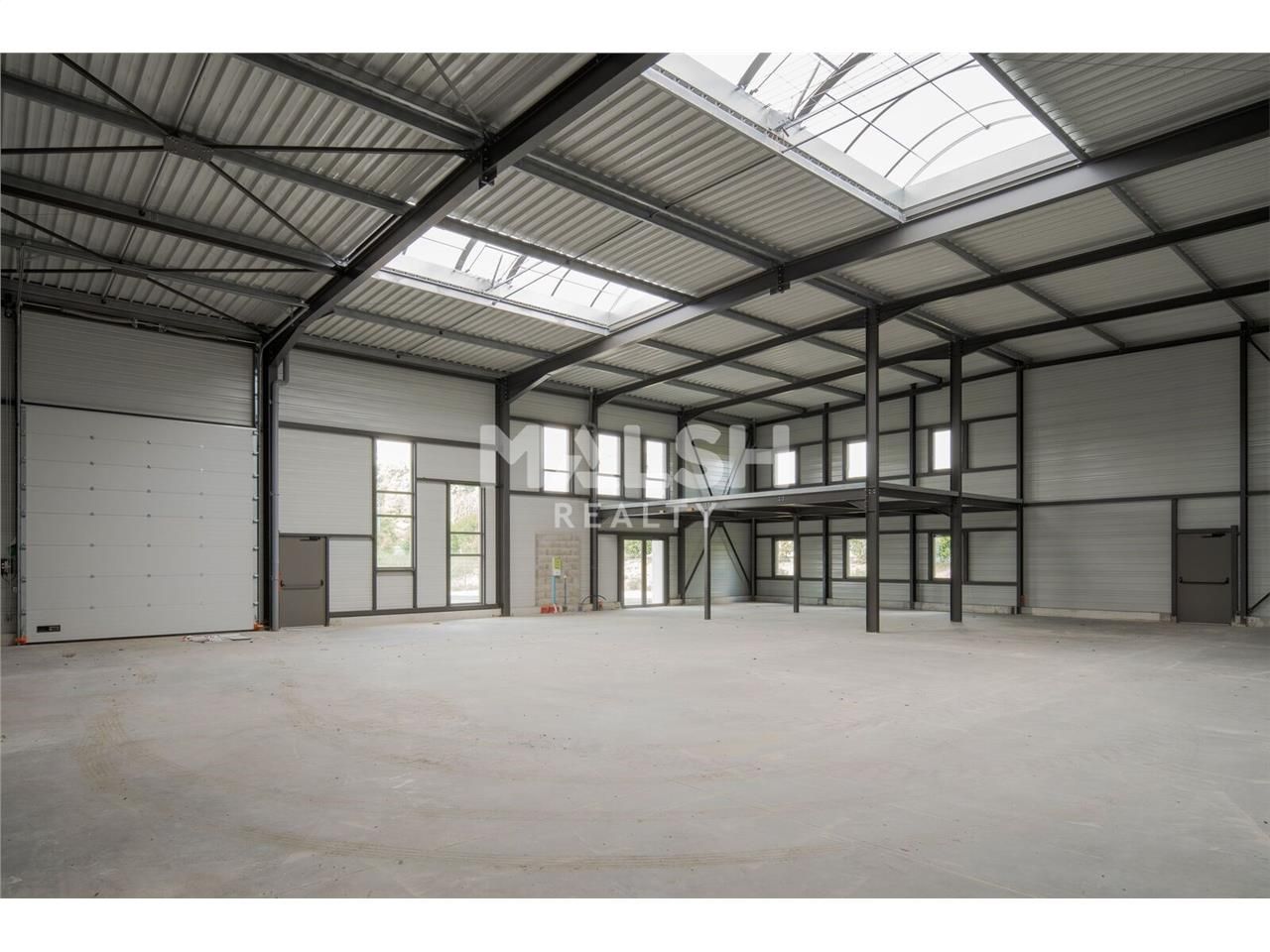 Au coeur de la Zone industrielle de Fétan à 2 km 