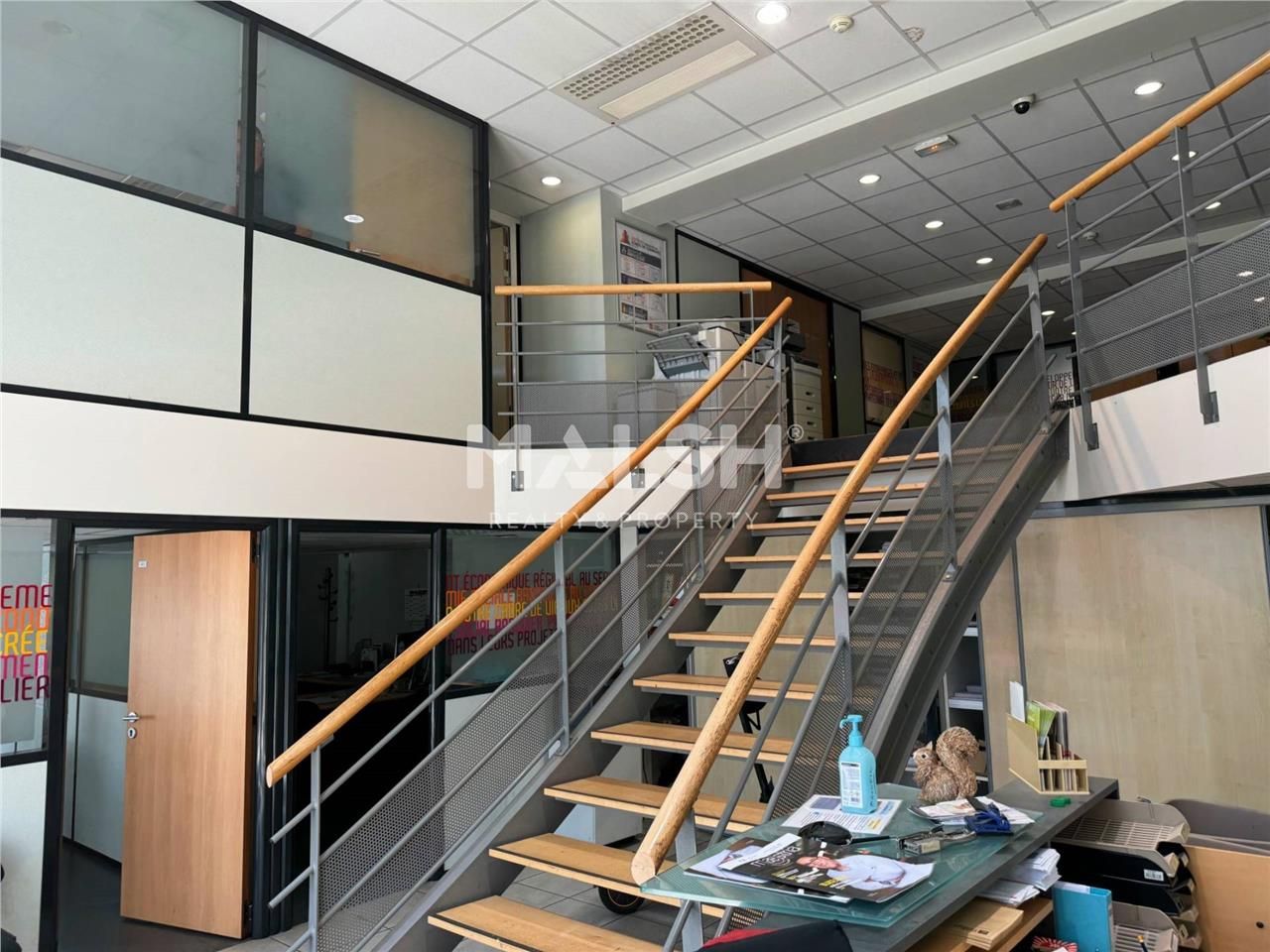 Nous vous proposons à la vente sur SAINT ETIENNE