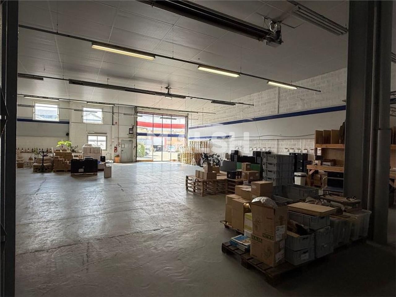 Au sein d'un parc d'activités clos dans le quarti