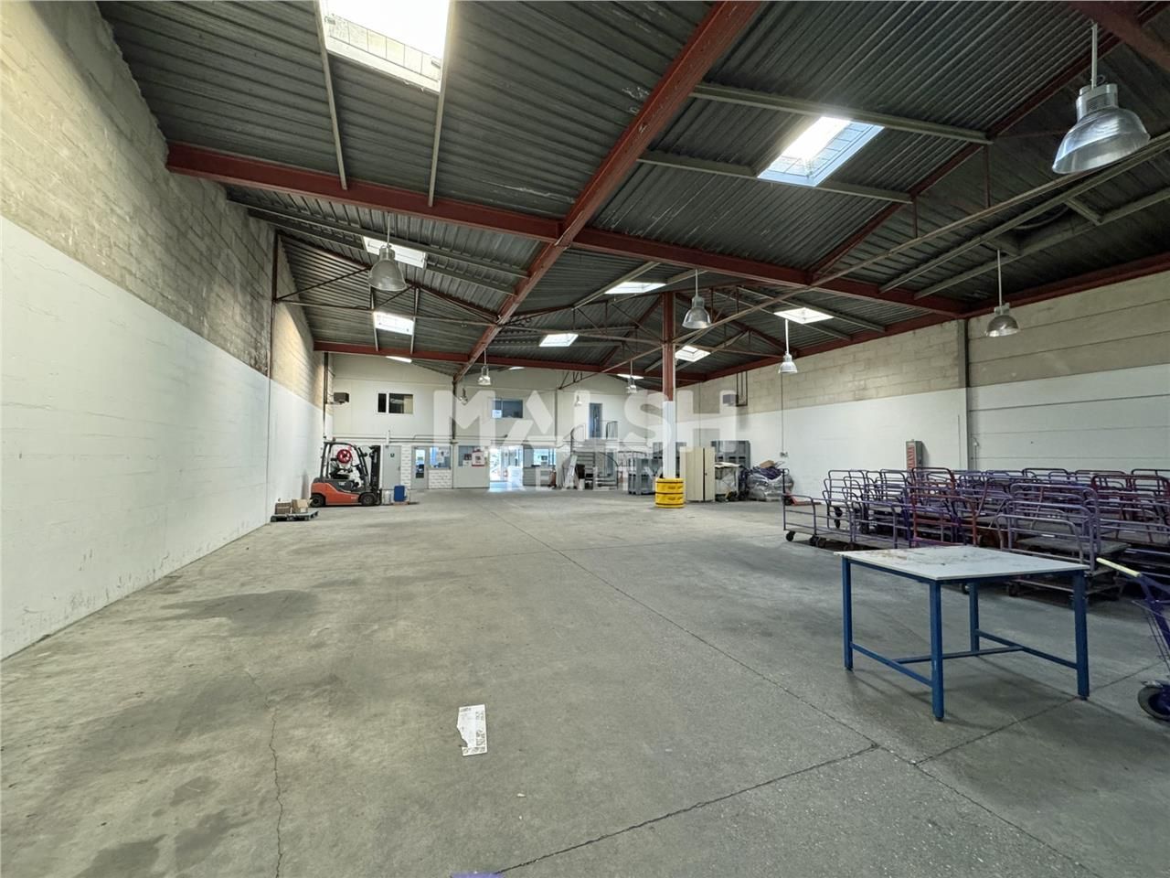 Nous vous proposons à la location à SAINT ETIENNE