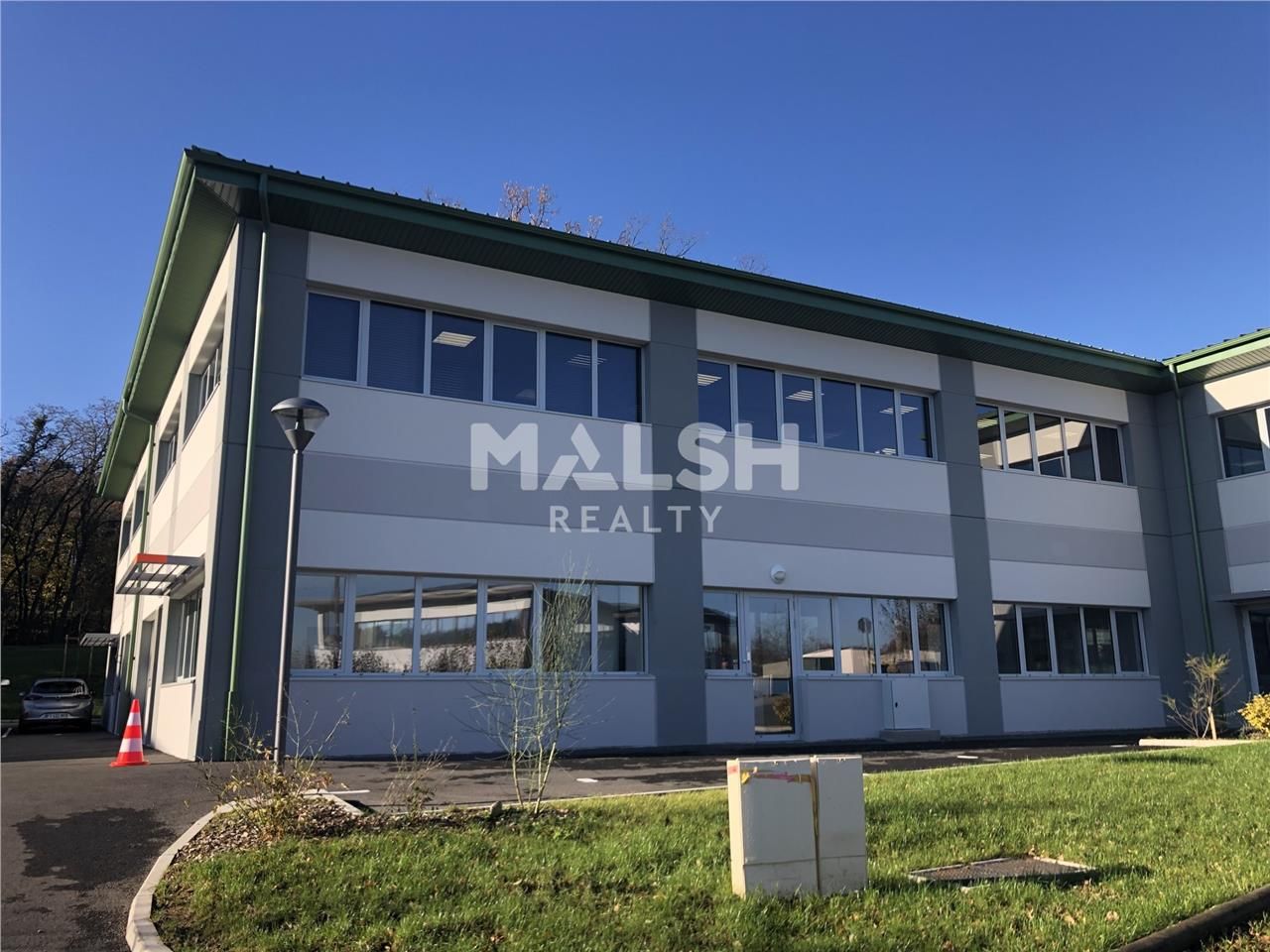 Au sein du Parc du Bois-Dieu de Lissieu, nous vou