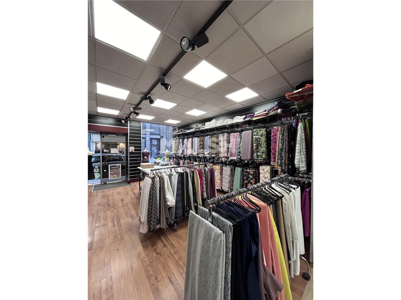 Nous vous proposons à la location en cession de b