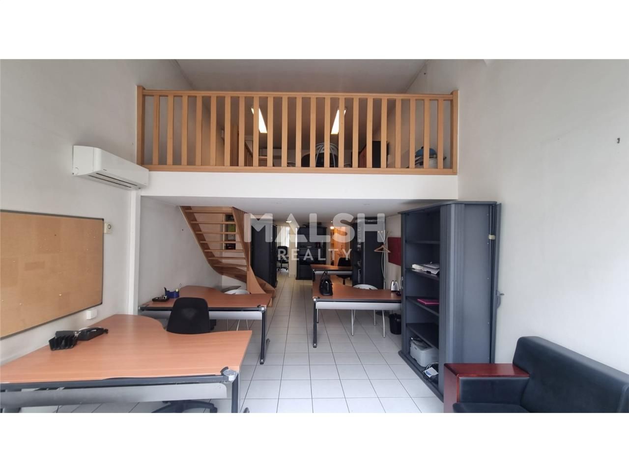 Nous vous proposons à la vente, un local commerci