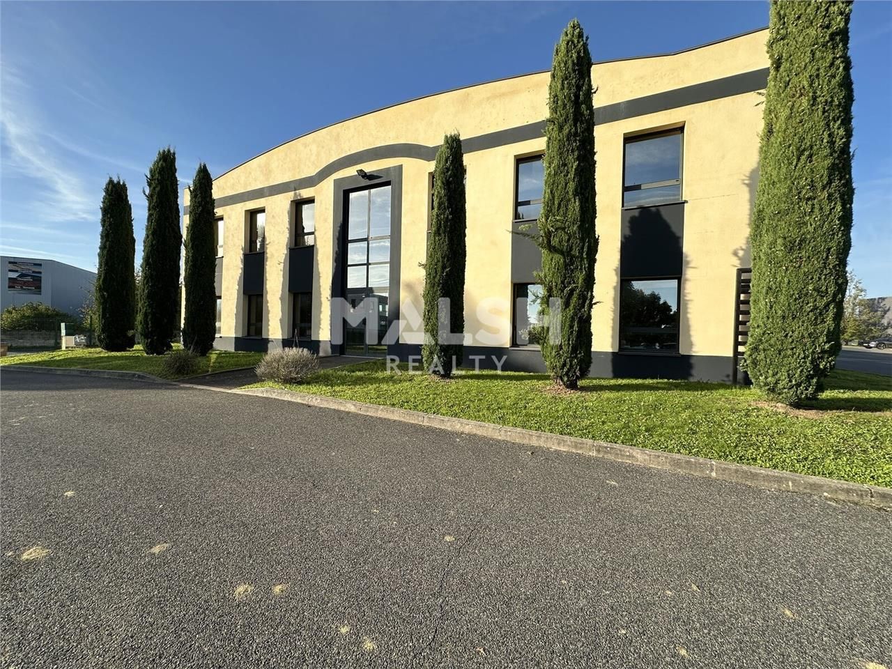 Au coeur de la zone d'activités d'Arnas, au sein 