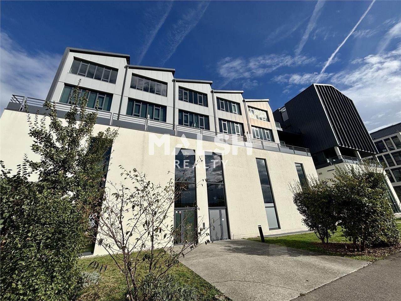 Nous vous proposons à la location, des bureaux ne