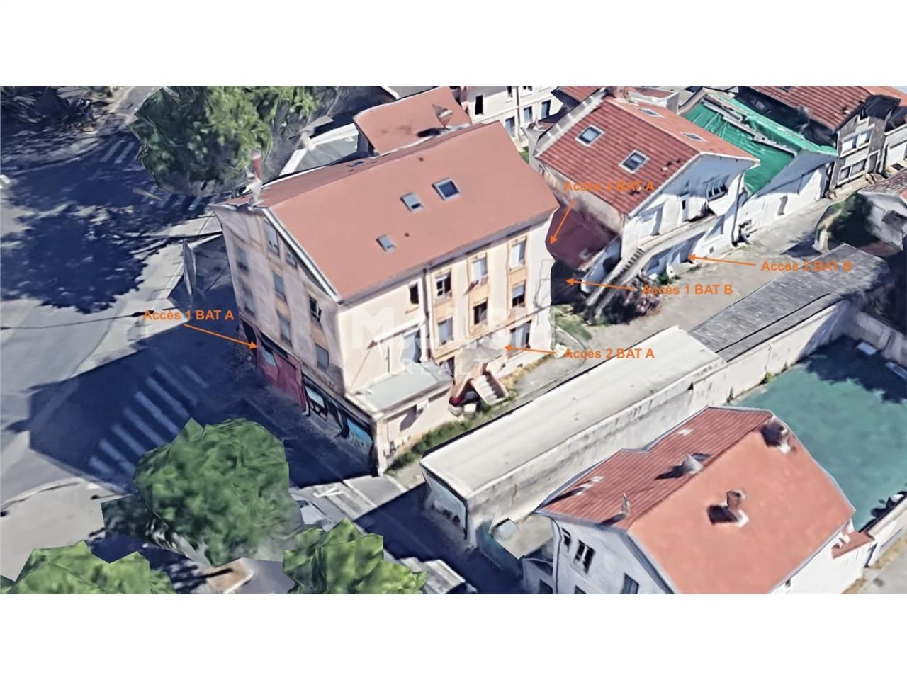 Nous vous proposons à la vente deux lots commerci