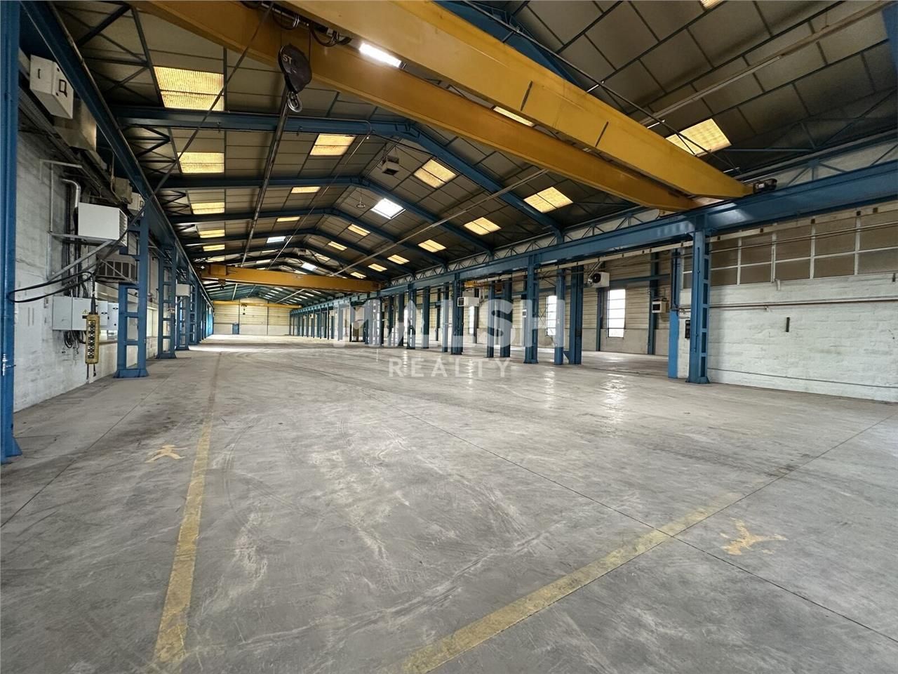 Sur un terrain indépendant de 10 719 m², nous vou