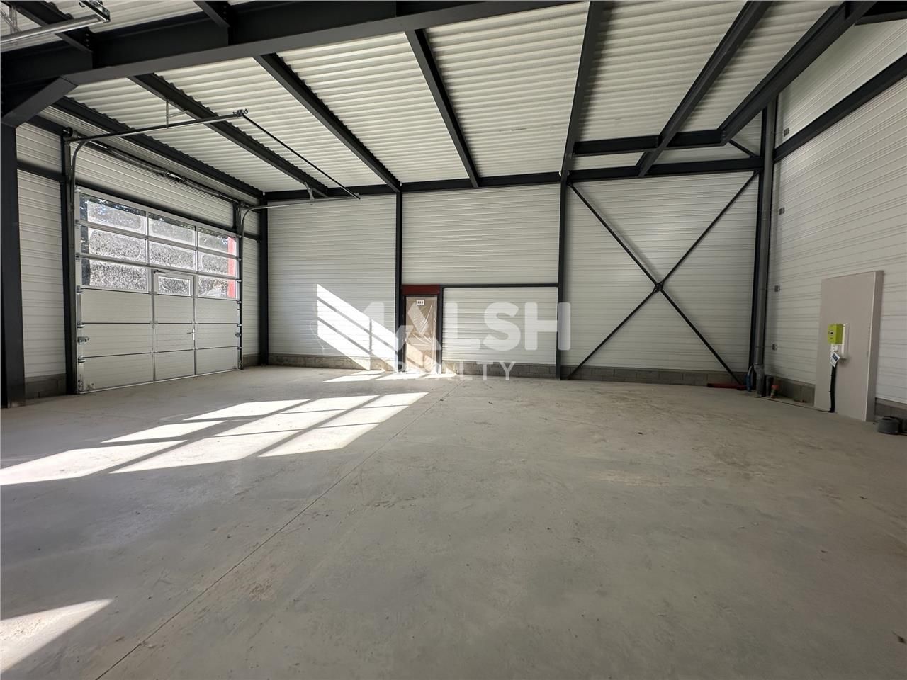 Au sein d'un parc d'activités, nous vous proposon