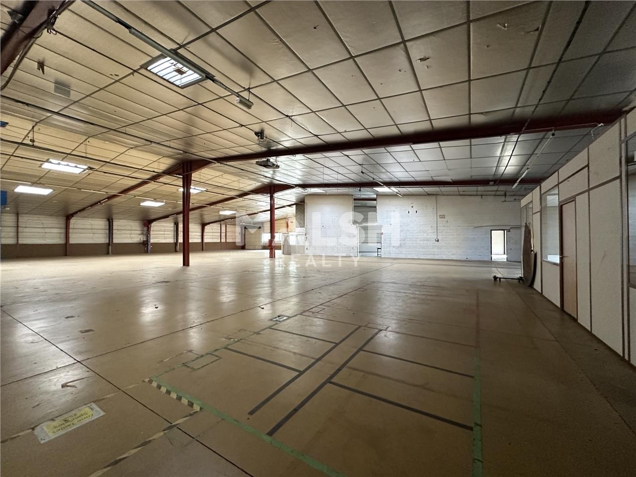 Sur un terrain indépendant et clos de 6 019 m², n