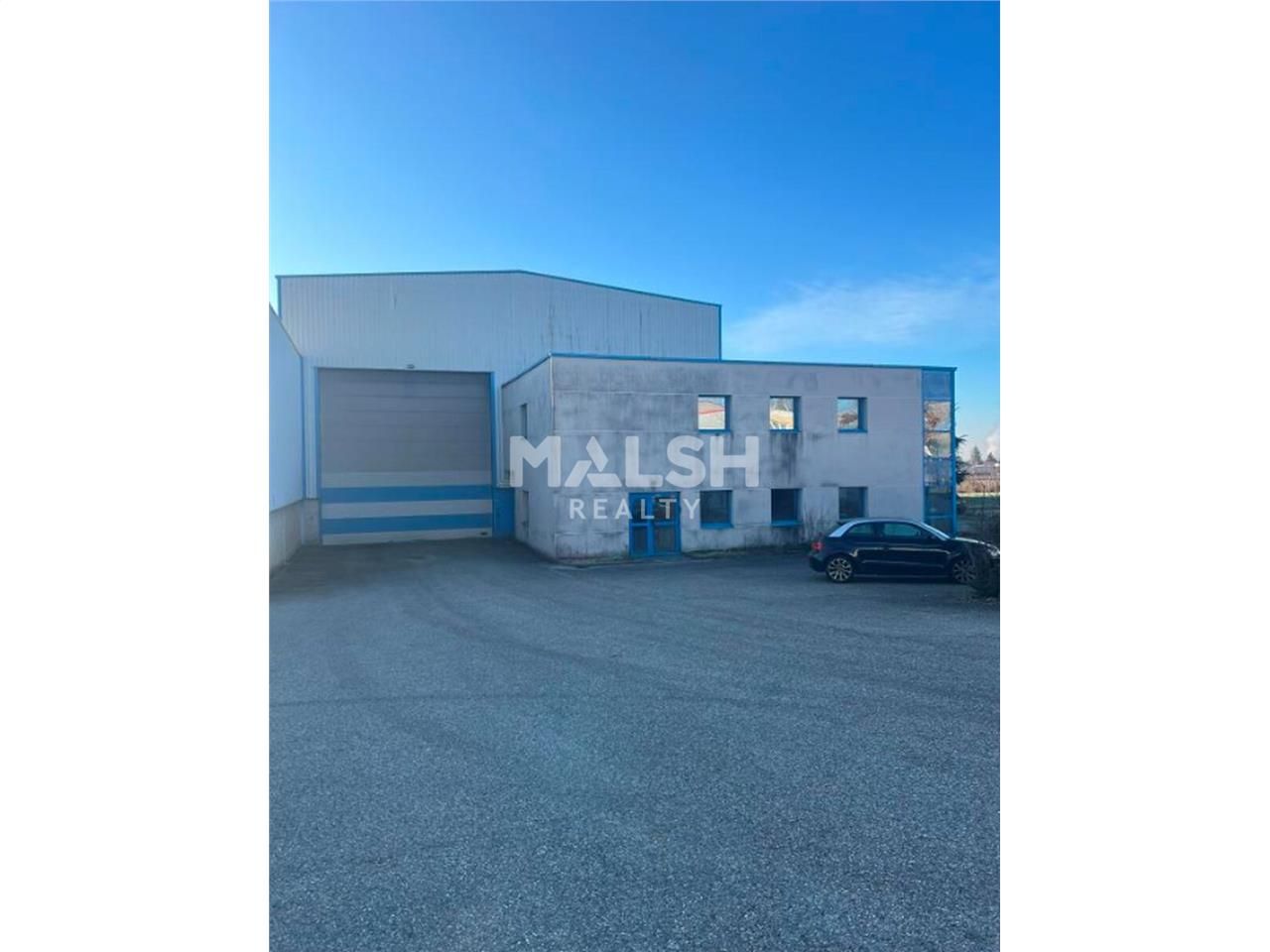 Au sein de la ZA des 2B à Béligneux situé à proxi