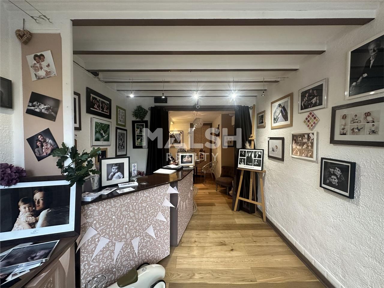 Nous vous proposons à la location un local commer