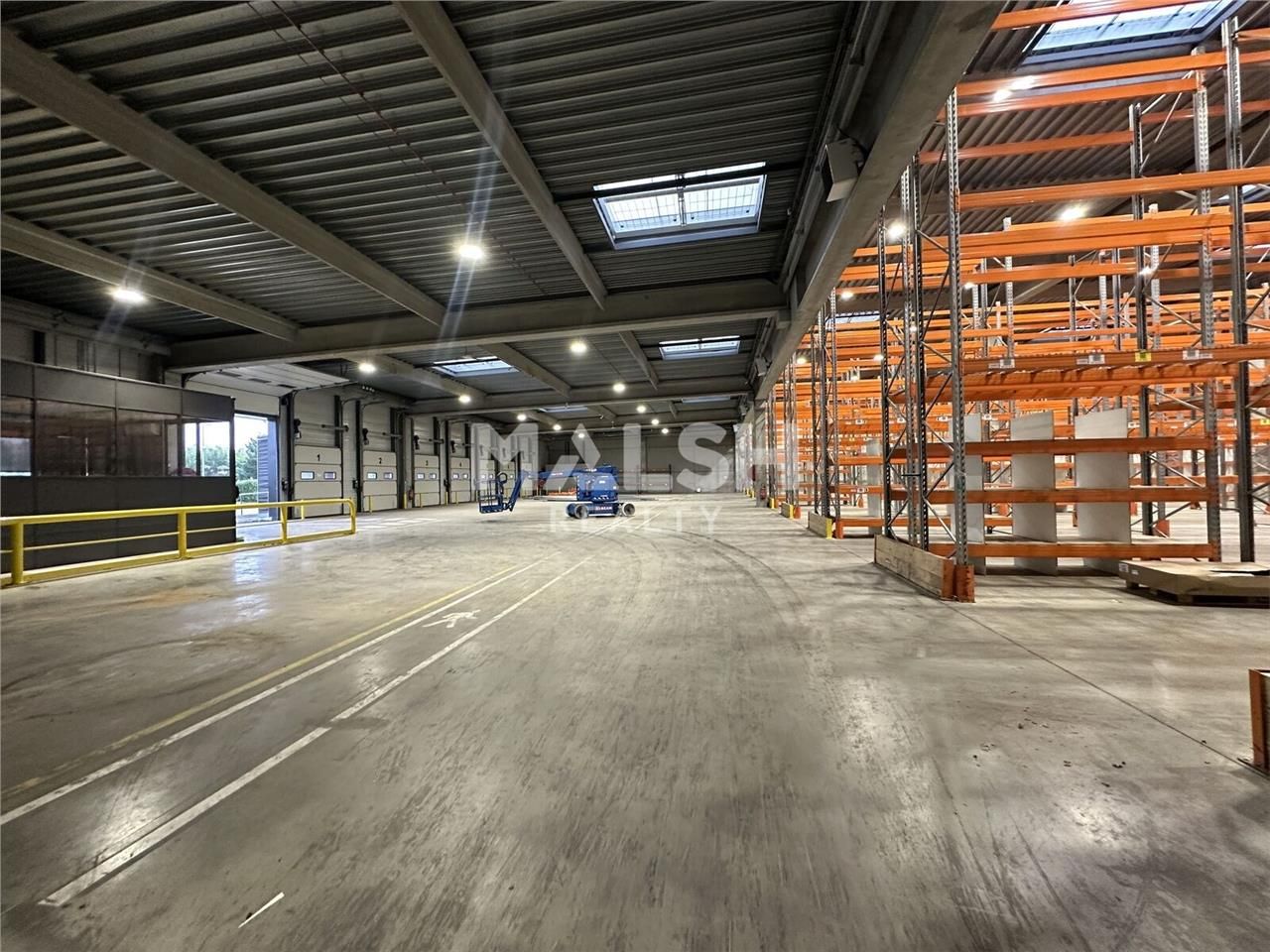 Sur un terrain indépendant et clos de 14 463 m²,