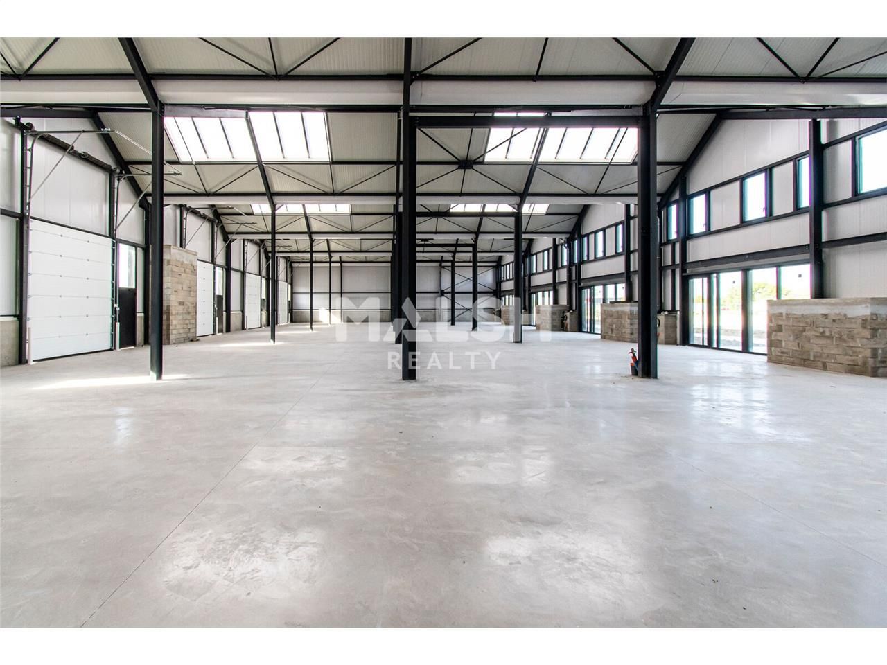 Au sein d'un programme mixte neuf avec des presta