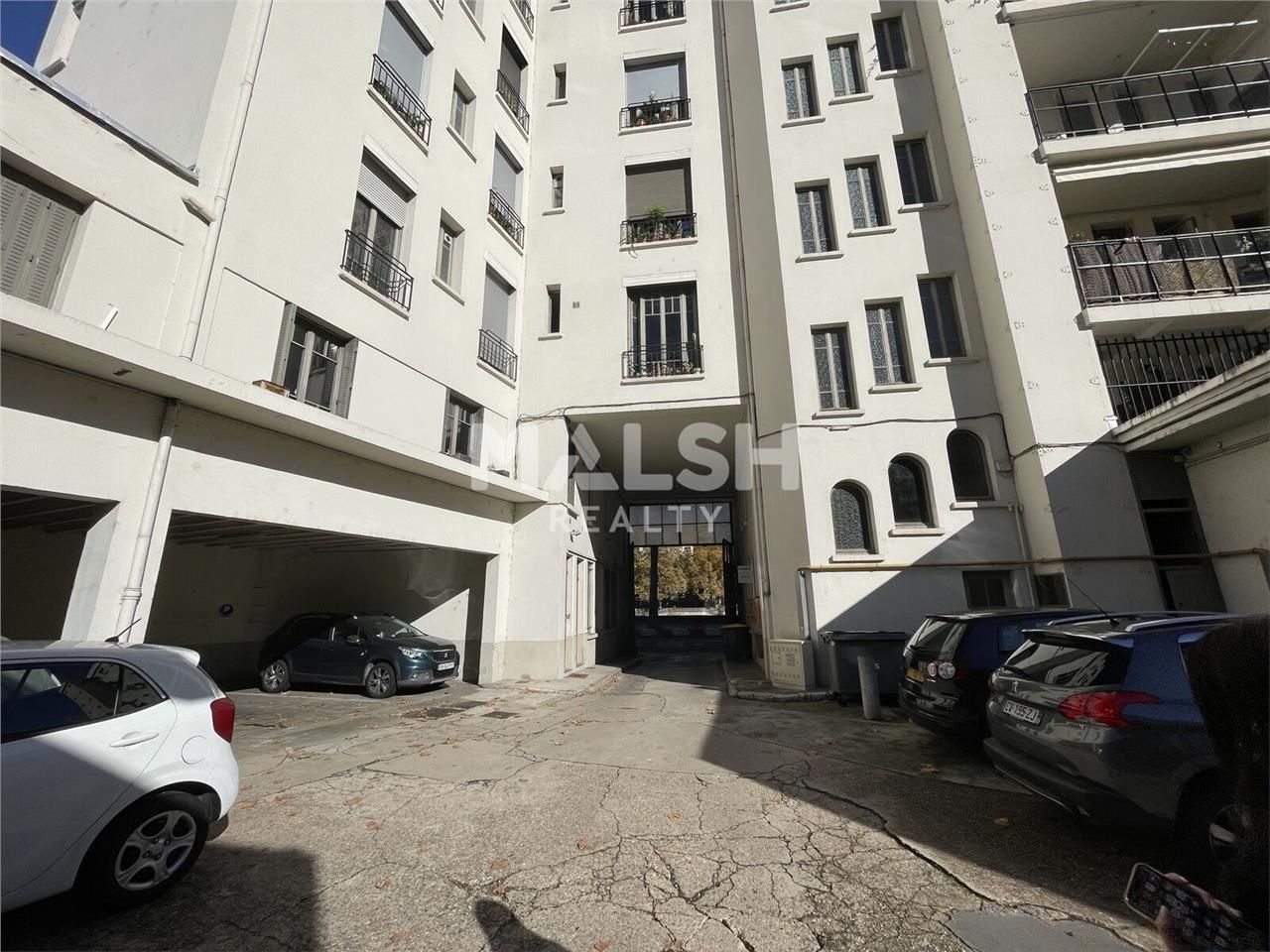 Nous vous proposons à la location, un spacieux lo