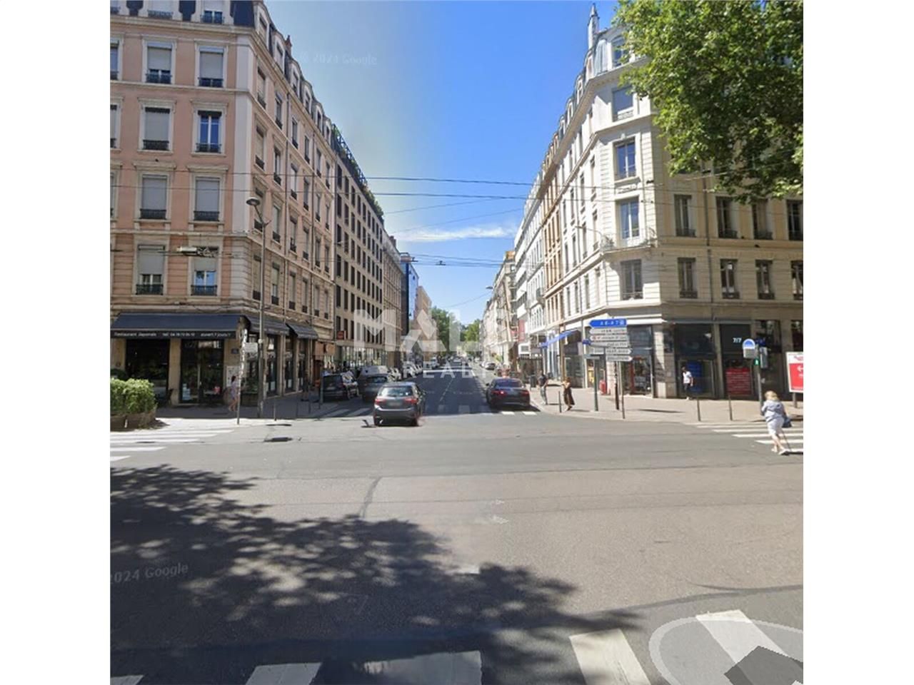 Nous vous proposons à la cession, un fonds de com