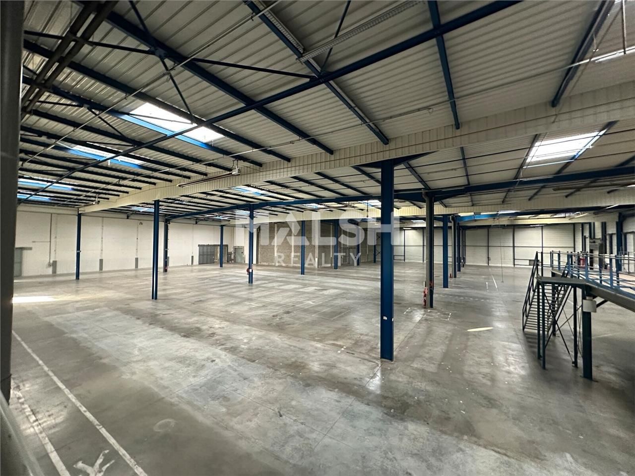 Sur un terrain indépendant de 21 054 m², nous vou