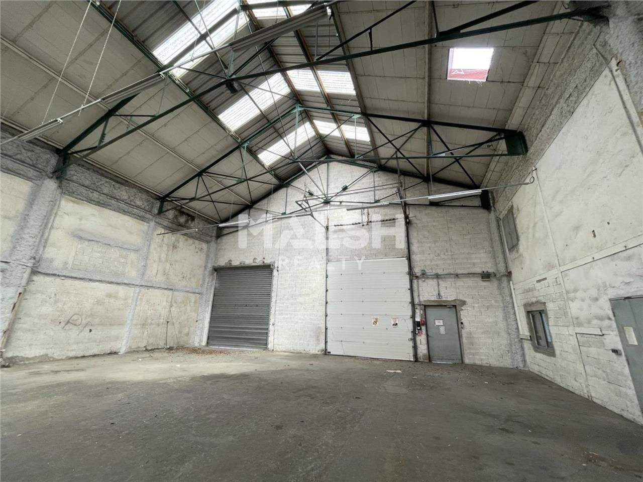 Au sein d'un parc clos à Lyon 8ème, nous vous pro