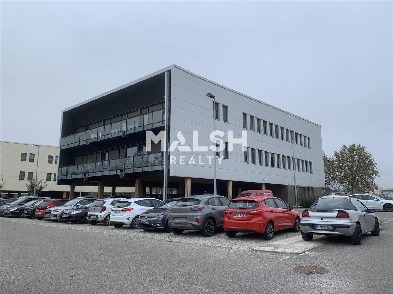 Malsh realty vous propose  des bureaux à la locat