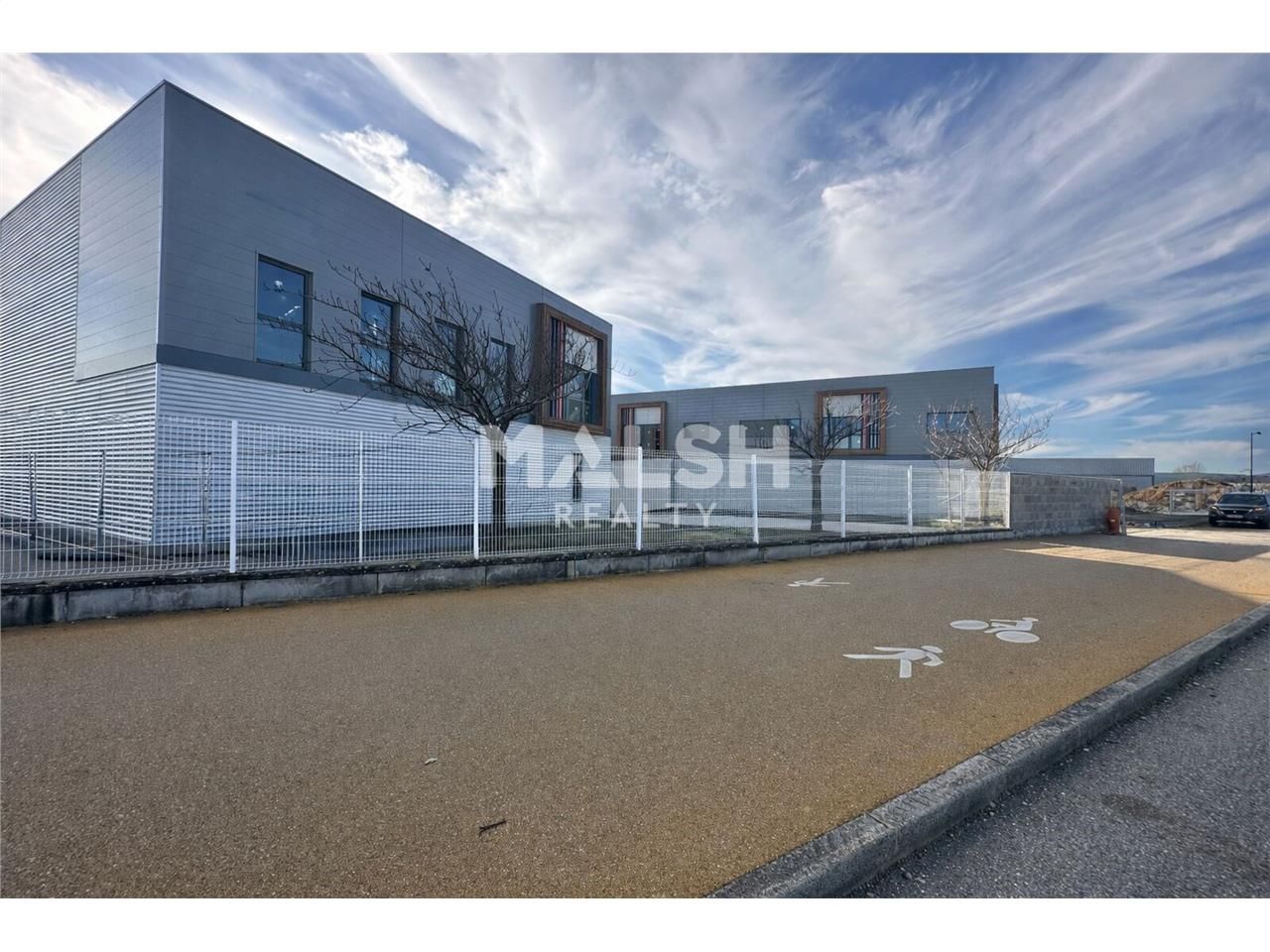 EXCLUSIVITÉ ! À 15 km du centre-ville, aux portes