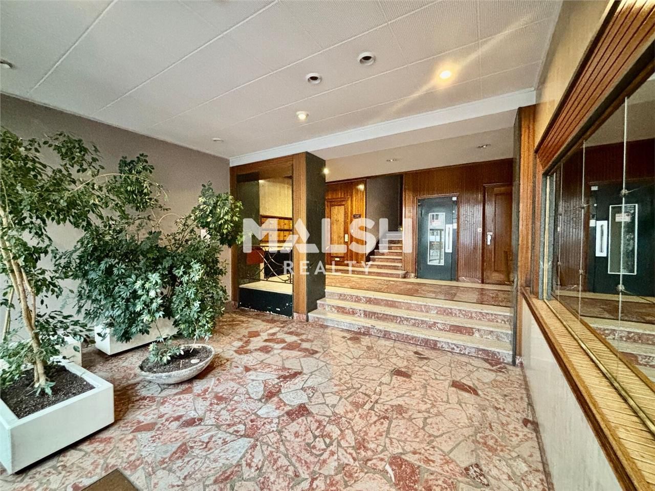 Nous vous proposons à la location des bureaux d'u