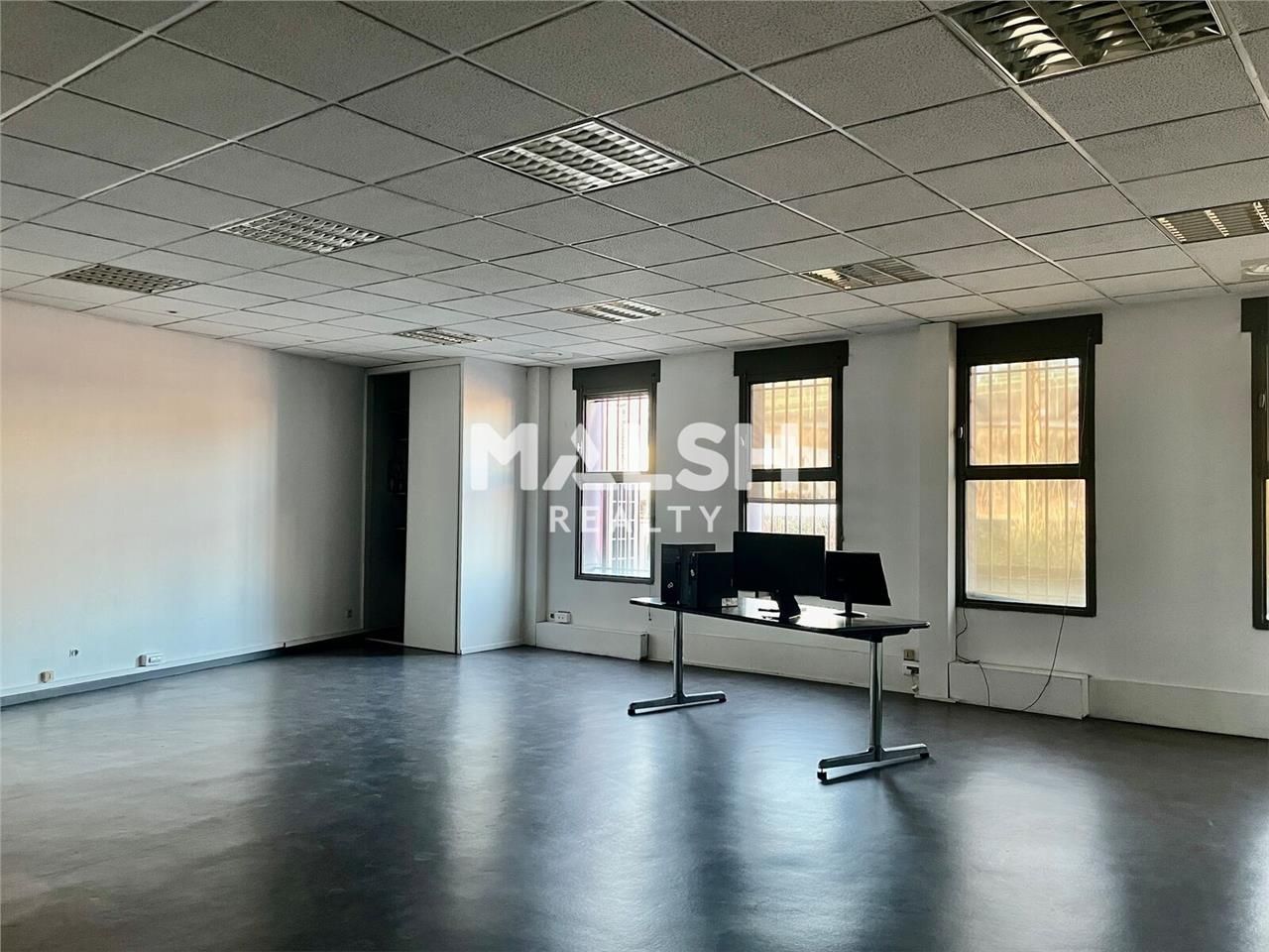 Bureaux à louer au sein d'un parc tertiaire situé