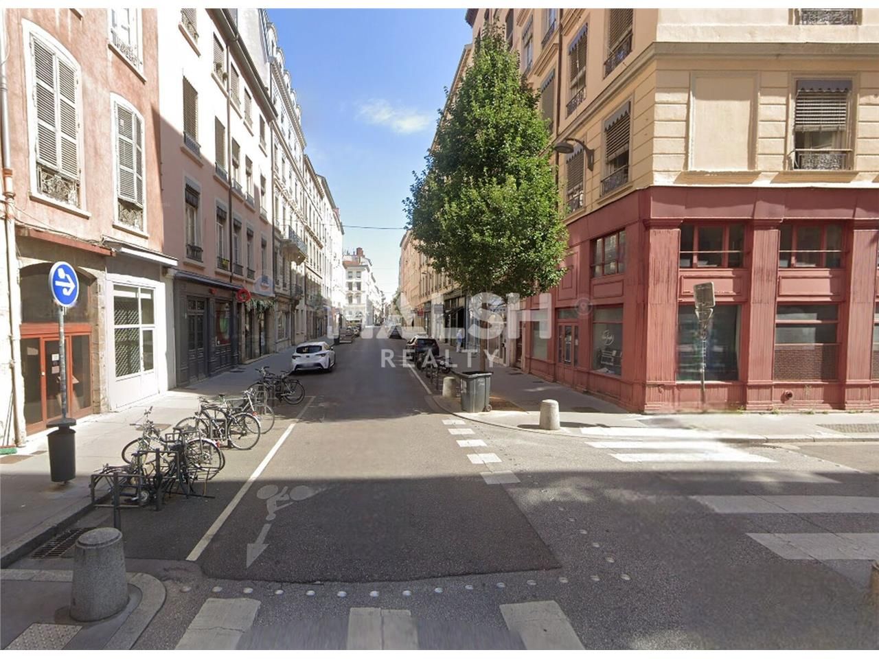 Nous vous proposons en cession de droit au bail u