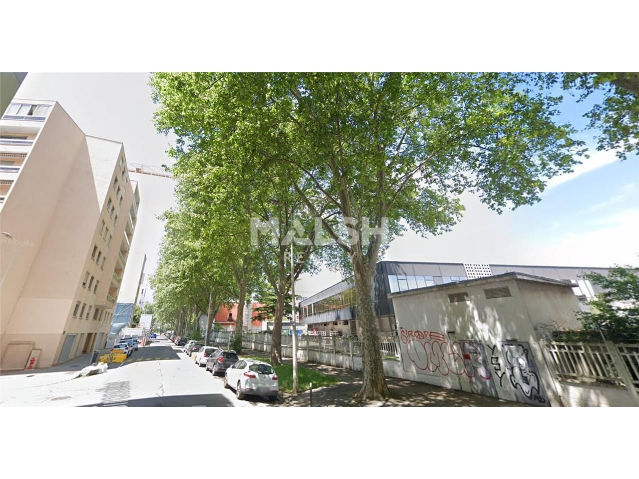 Nous vous proposons à la vente un local commercia