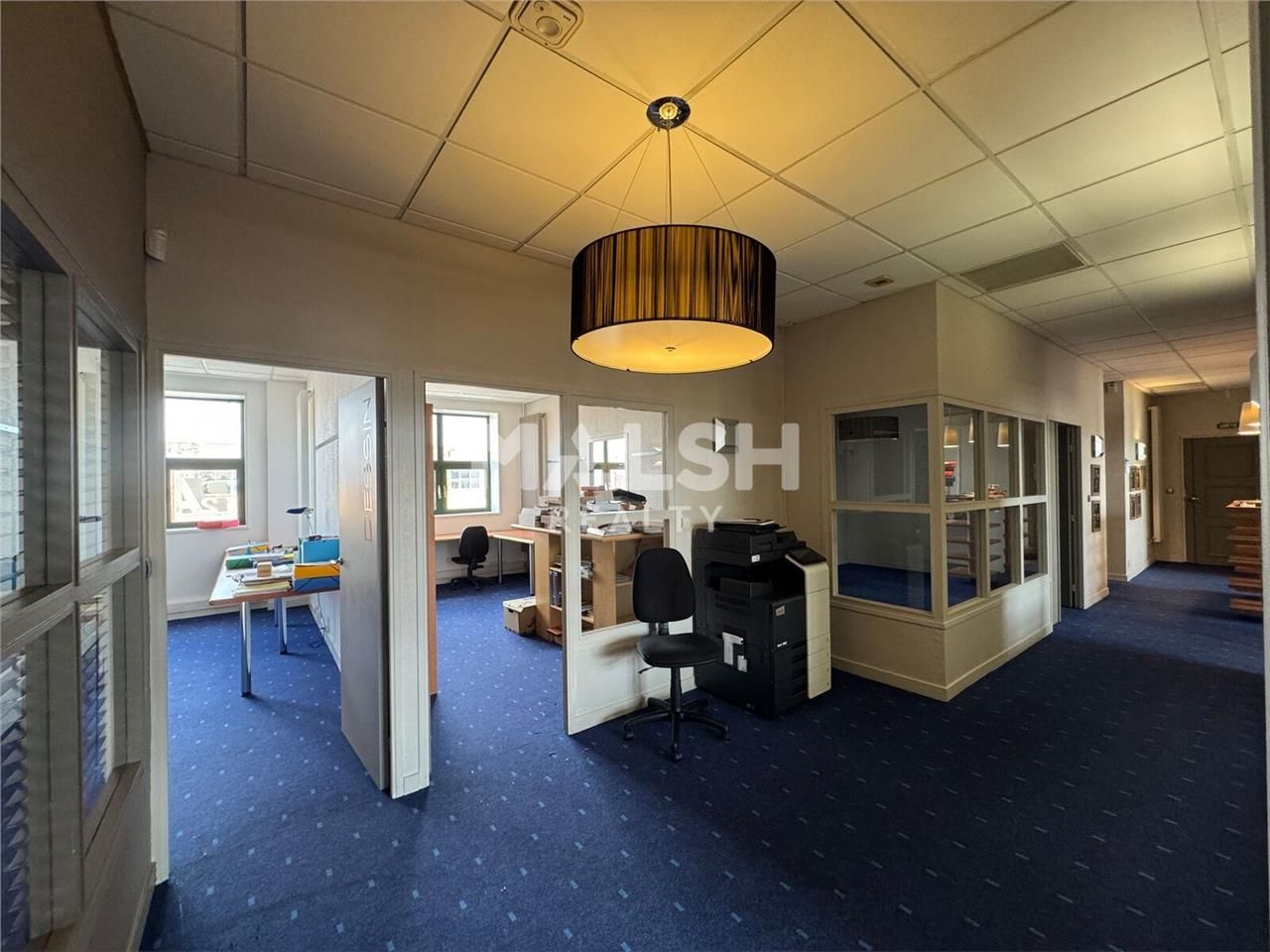 Nous vous proposons à la vente une surface de bur