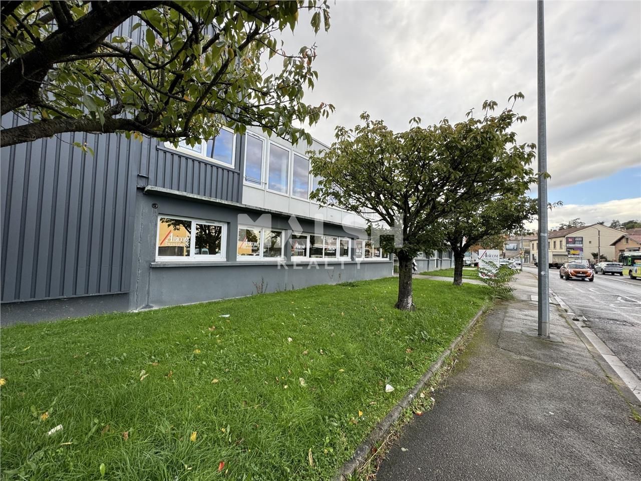 Nous vous proposons à la vente ou à la location, 