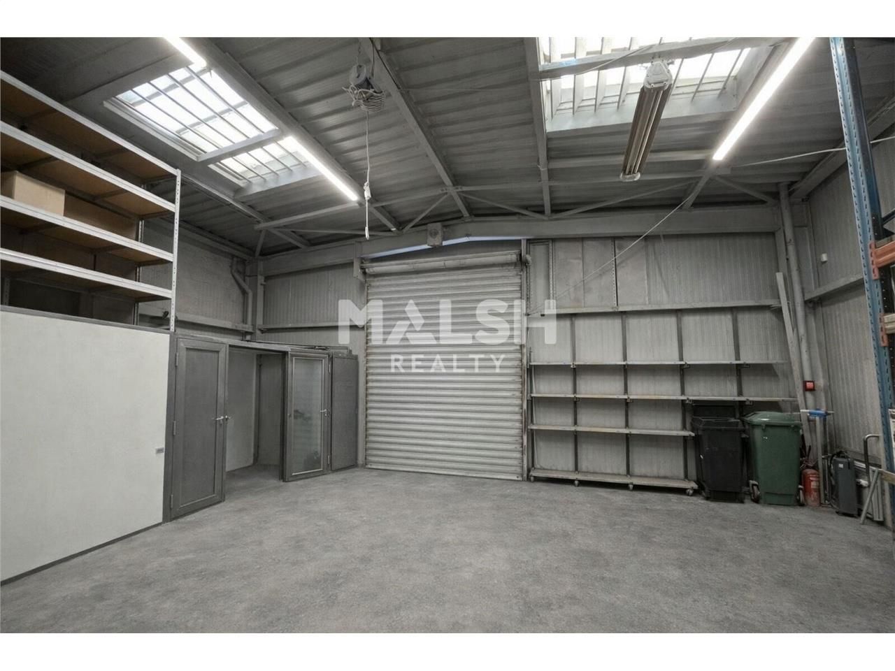 Au sein de la Zone d'activité de la Palombière à 