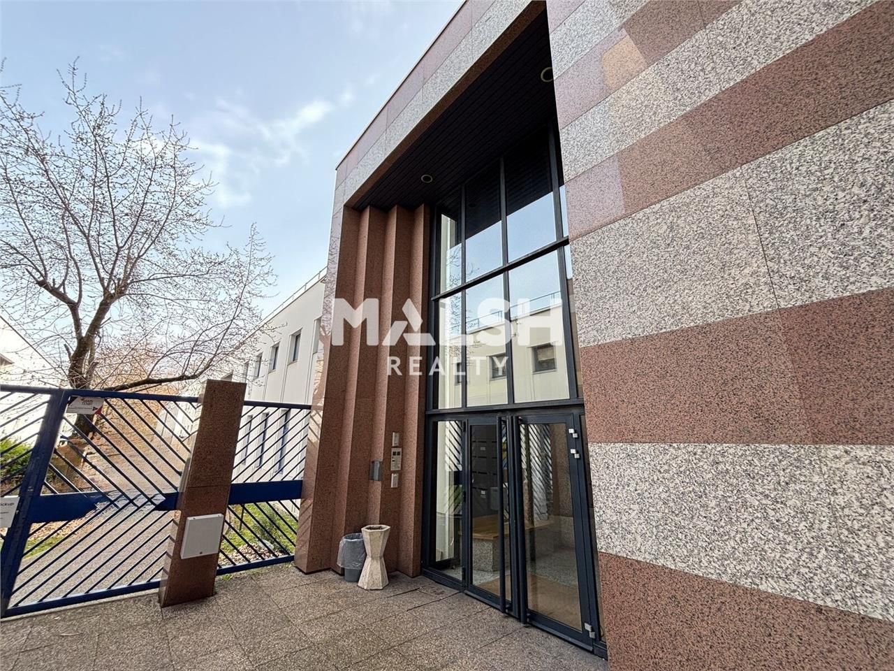 Nous vous proposons plusieurs surfaces de bureaux