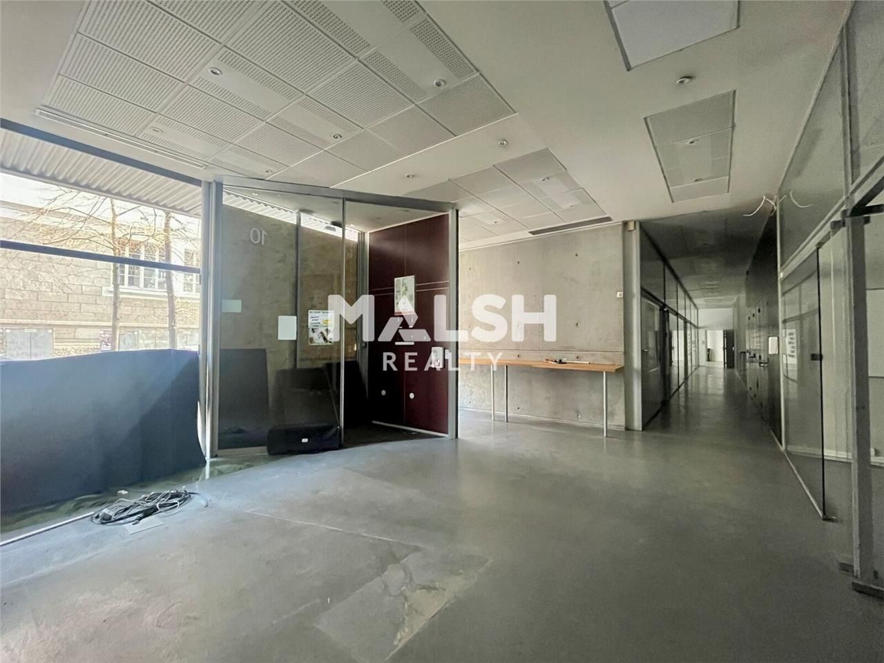 Nous vous proposons à la location des bureaux d'e