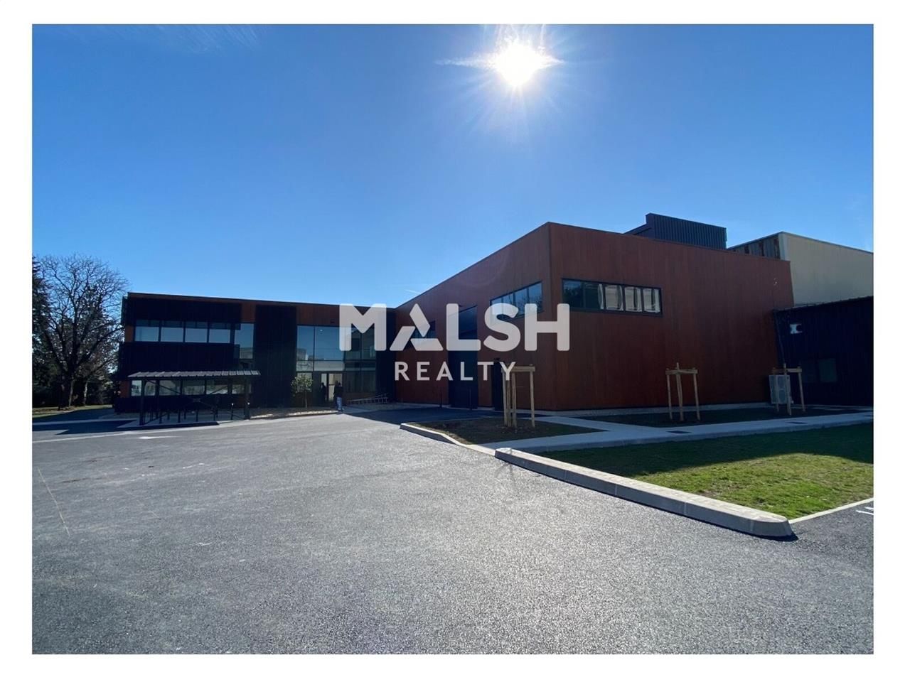 Nous vous proposons à la location plusieurs burea