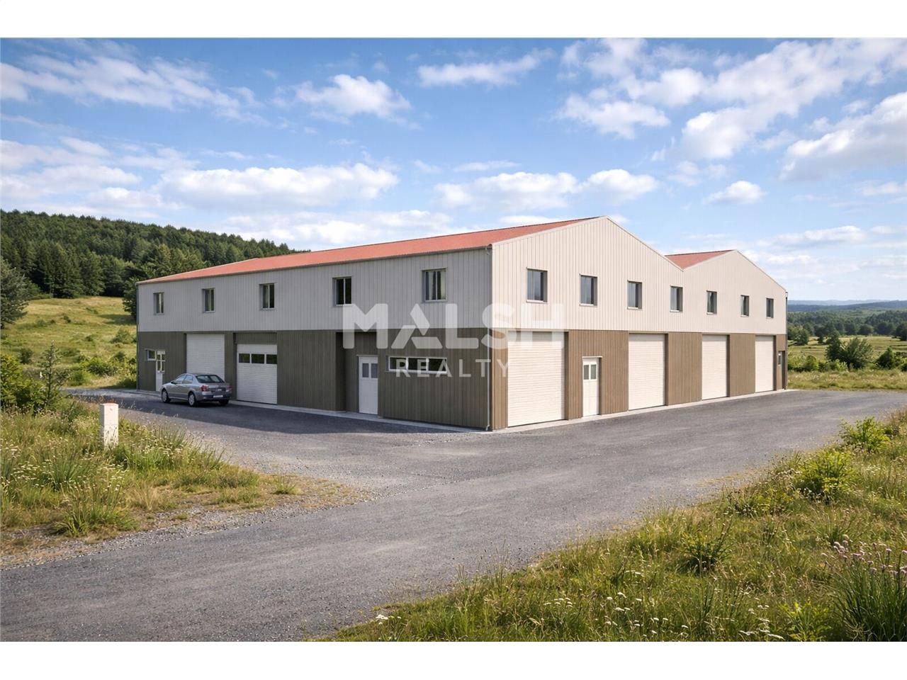 Dans un environnement artisanal et d'activités à 