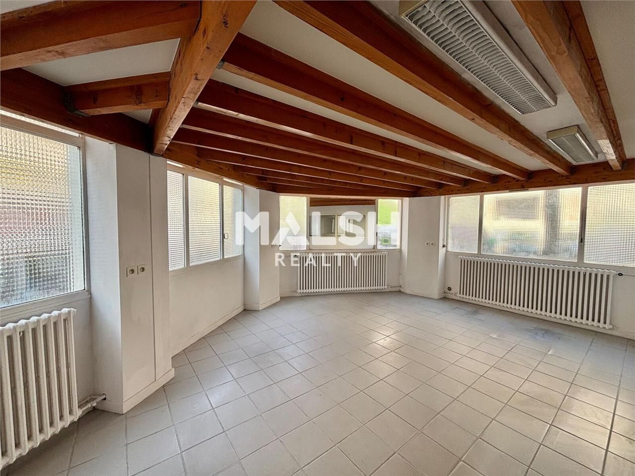 Nous vous proposons à la vente des bureaux d'une 