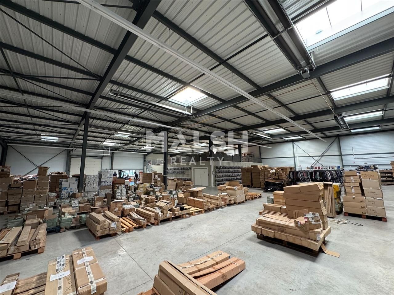 Nous proposons à la location sur la Commune d'And