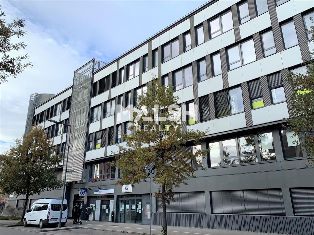 Nous vous proposons des bureaux à la location  et