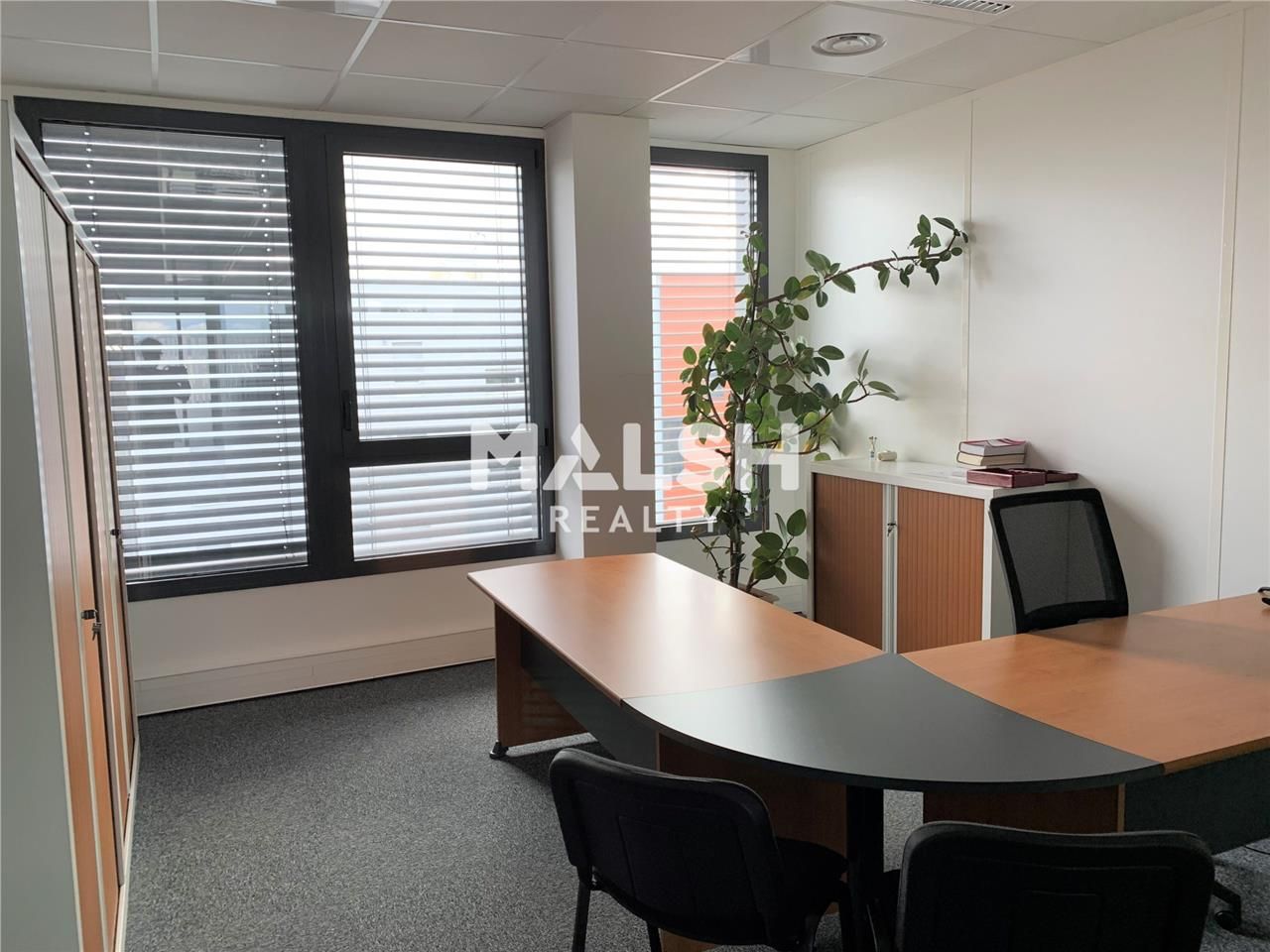 Nous vous proposons des bureaux à la location  et