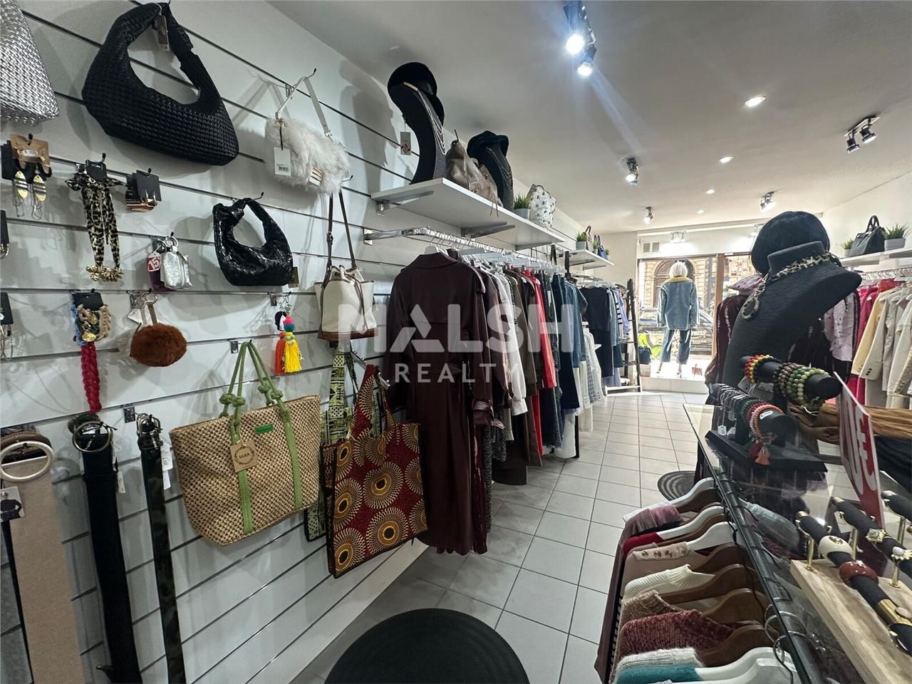 Nous vous proposons la cession d'un local commerc