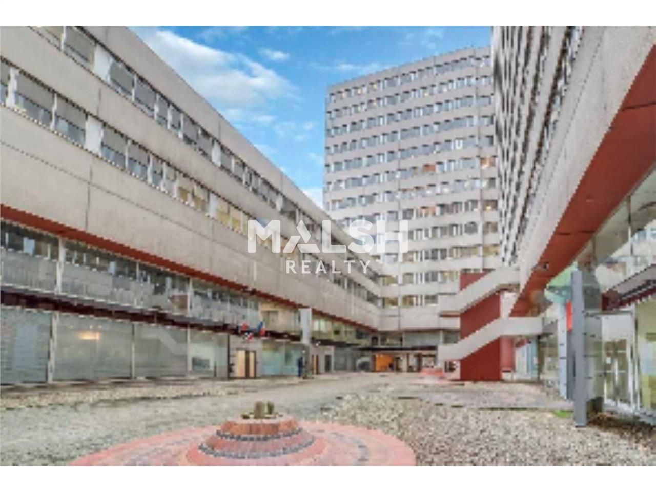 Nous vous proposons à la location des bureaux de 