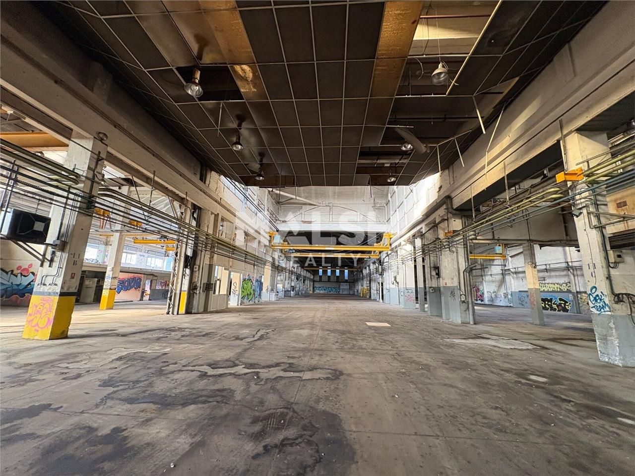 À proximité immédiate du Centre Commercial Givors