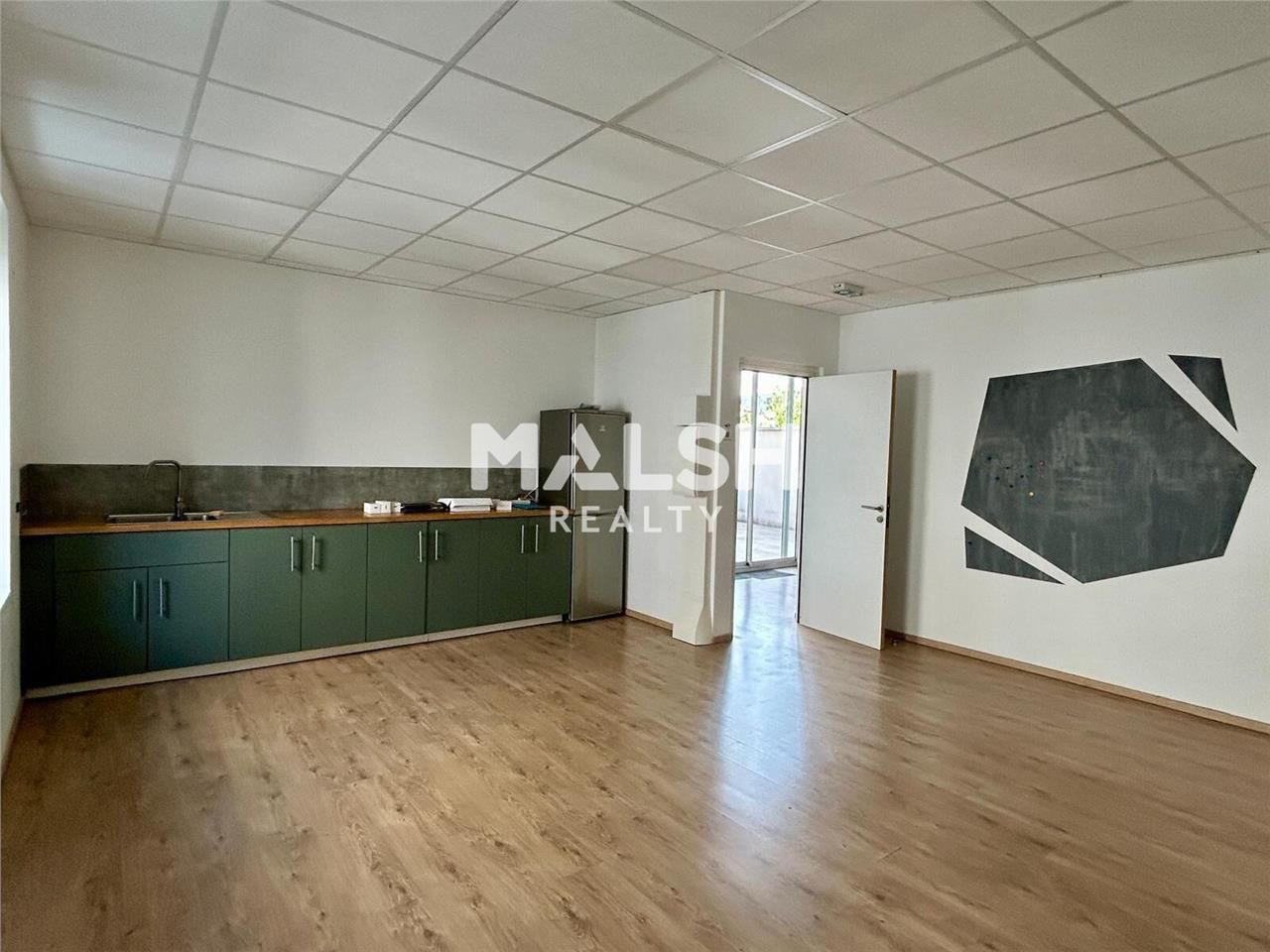 Nous vous proposons à la location des bureaux d'e