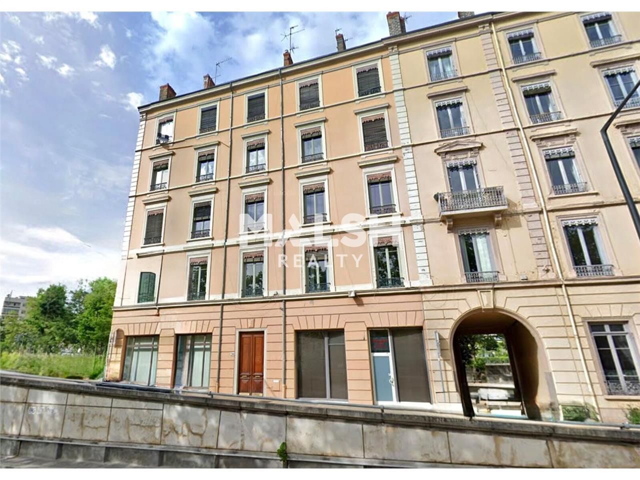 Nous vous proposons à la vente des bureaux d'une 