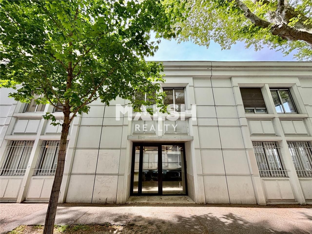 Nous vous proposons à la vente des bureaux d'une 