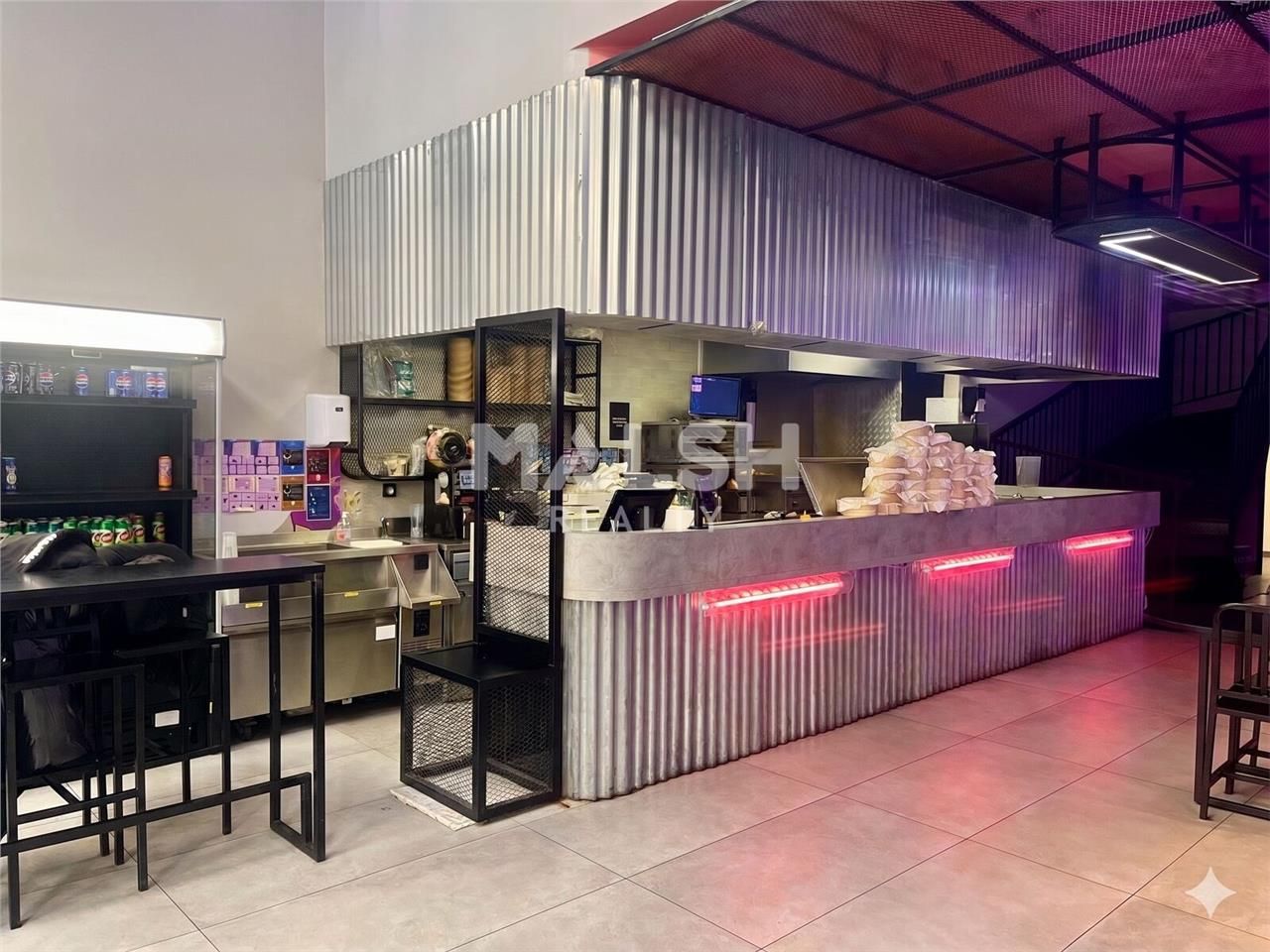 Nous vous proposons à la vente, un local commerci