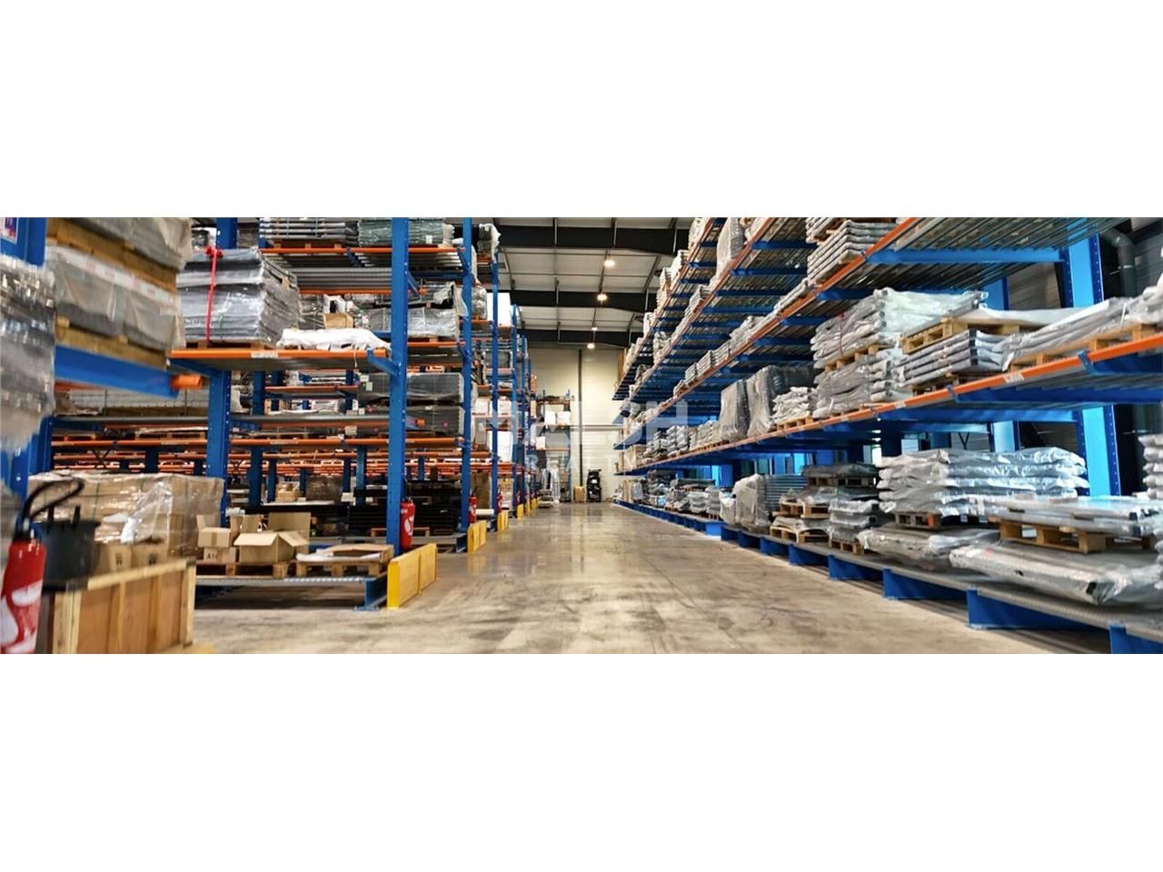 Sur un terrain indépendant de 11 200 m², nous vou