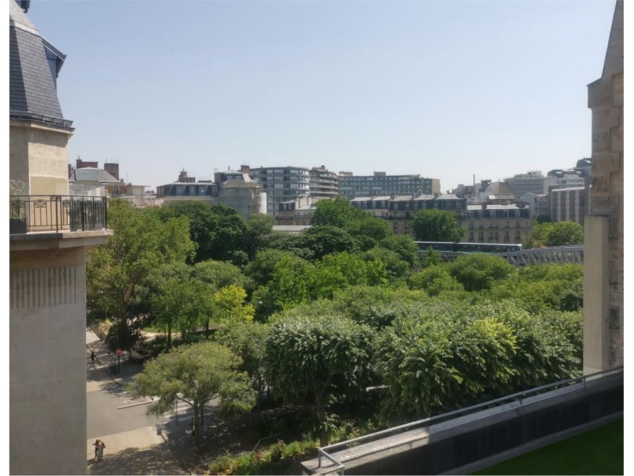 Location Bureaux 7074 m² divisibles 75015 Paris