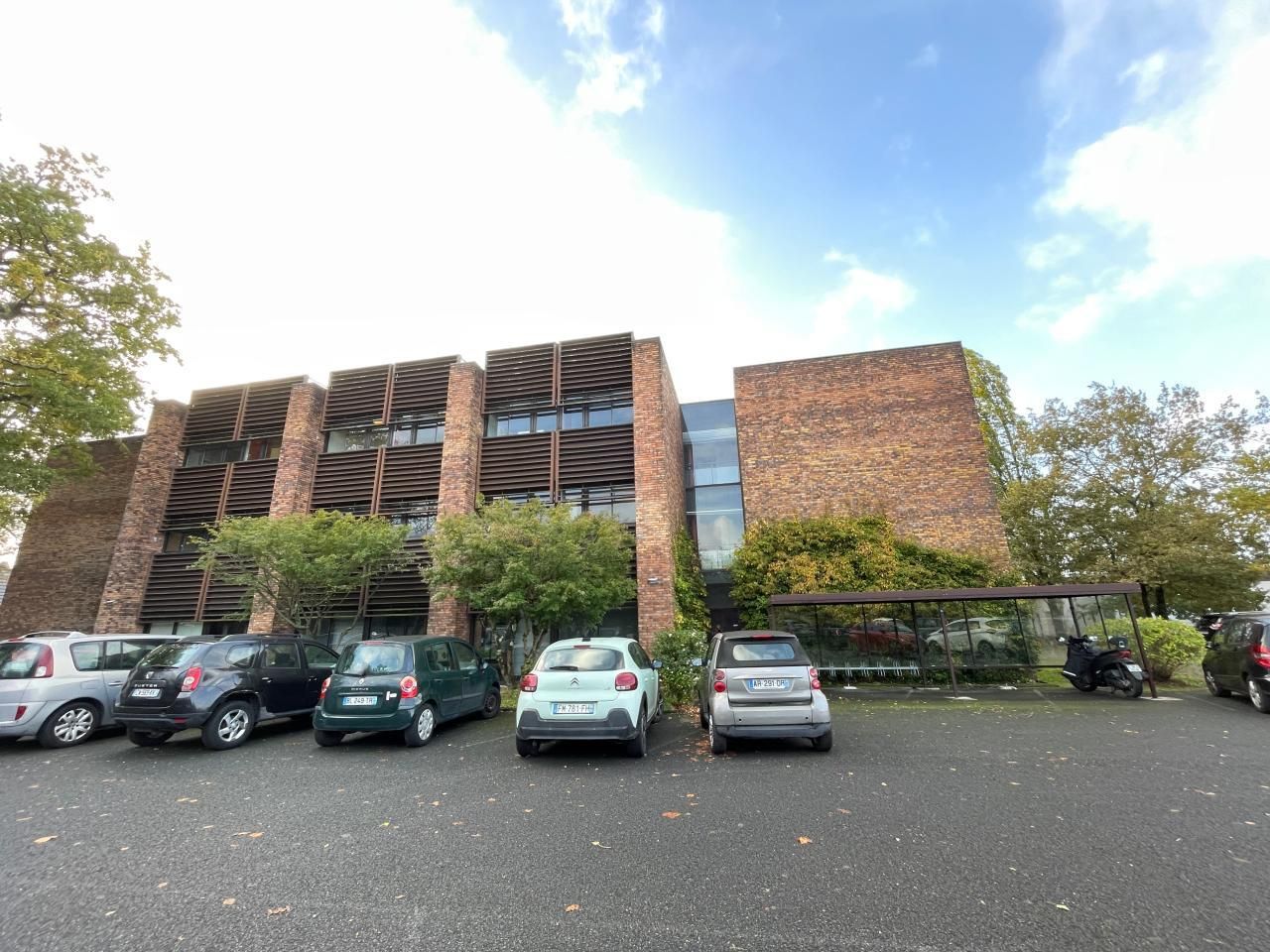 1052 m² pour ce bureaux en vente à Mérignac