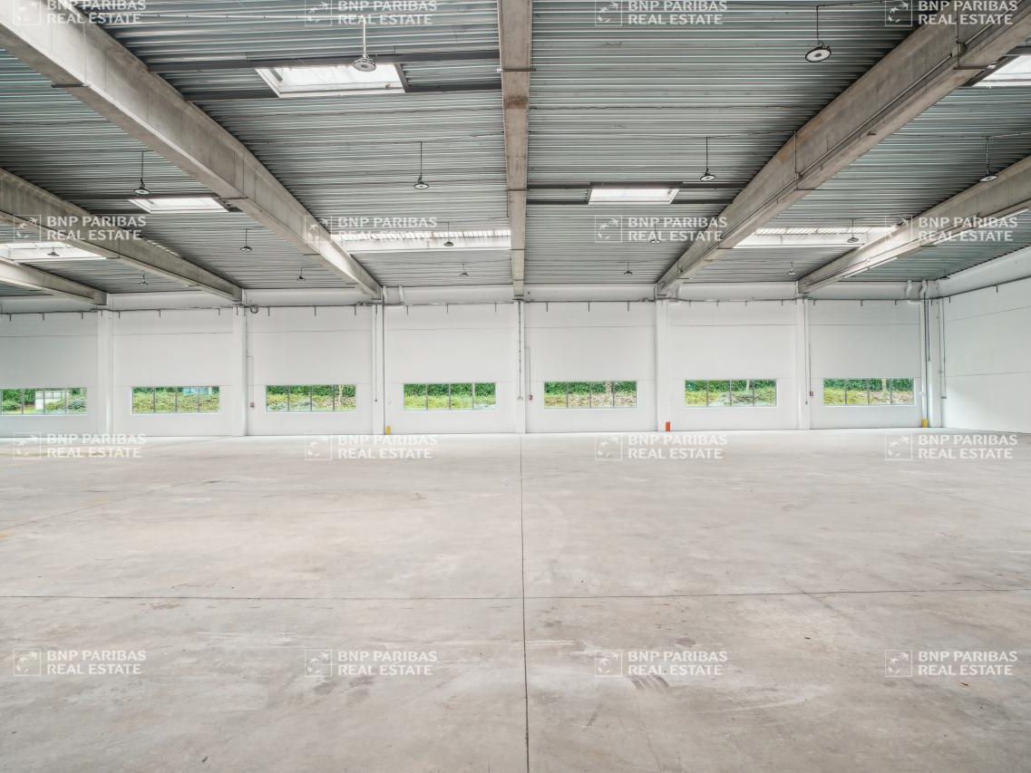 Location PME-PMI 1332 m² non divisibles 91380 Chilly-mazarin