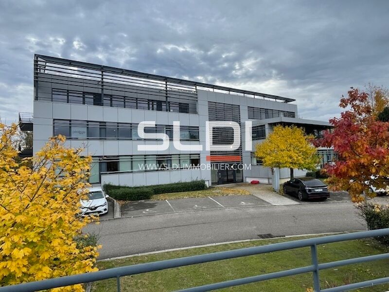 Au sein du pôle technologique de St Priest, dans